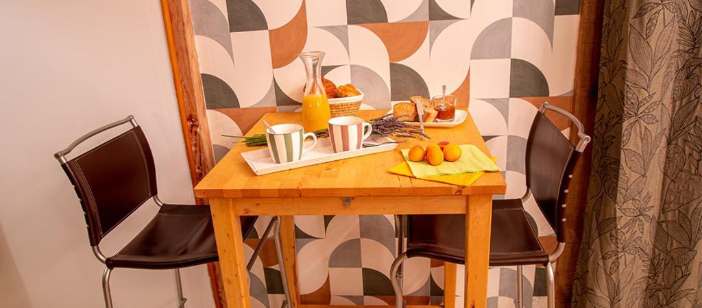 Hameau D'Hotes La Roseraie-Drome Condorcet ภายนอก รูปภาพ